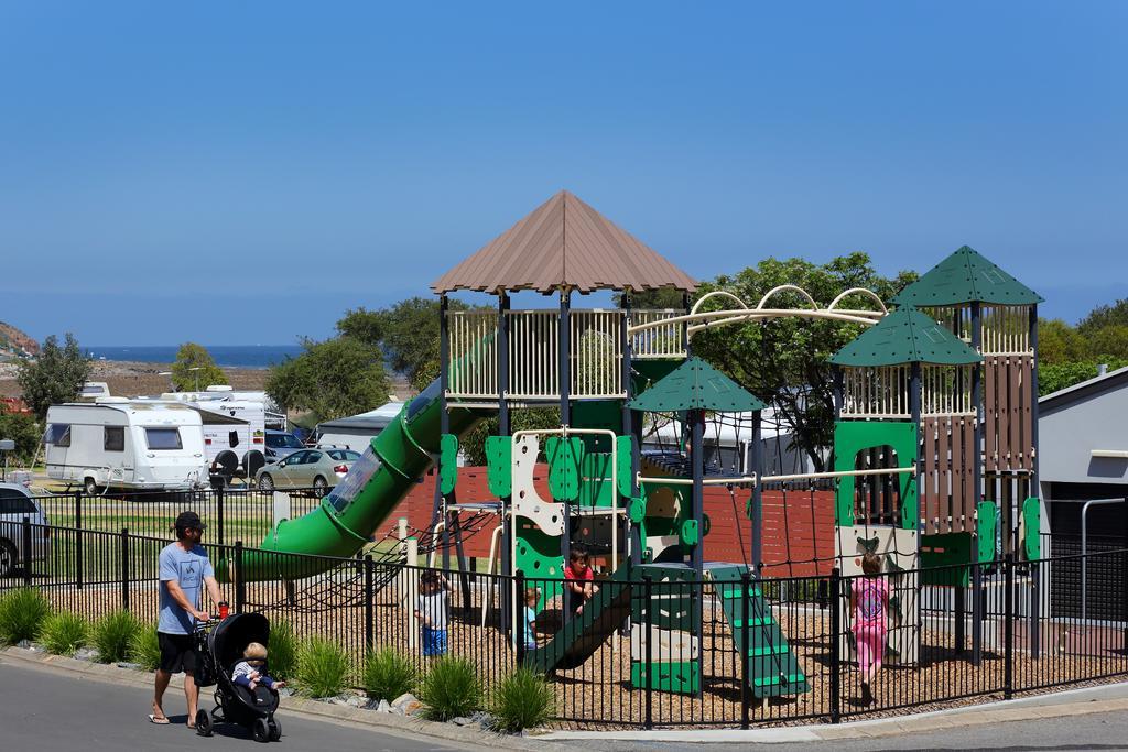 Brighton Beachfront Holiday Park Adelaide Hotel Exterior photo