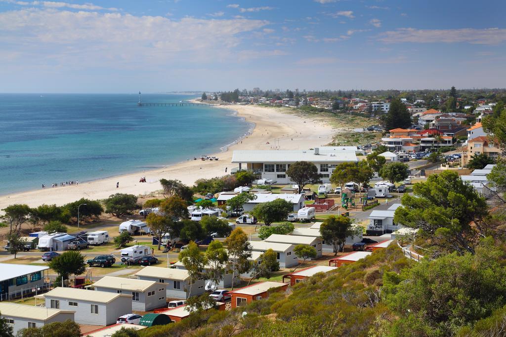 Brighton Beachfront Holiday Park Adelaide Hotel Exterior photo